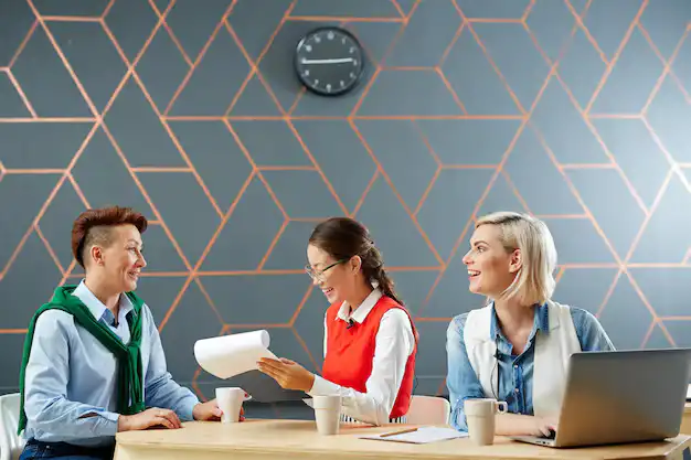 التقنيات المبتكرة التي تستخدمها شركات البرمجة السعودية